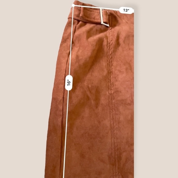 𝅺BAR iii Burnt Orange Cinnamon Buckle Detail Corduroy Like Material Mini Skirt - Picture 7 of 9